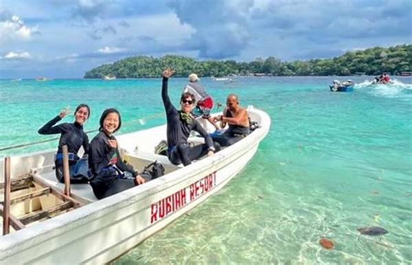 Wisata Diving Pulau Banda Masuk Rekomendasi Forbes