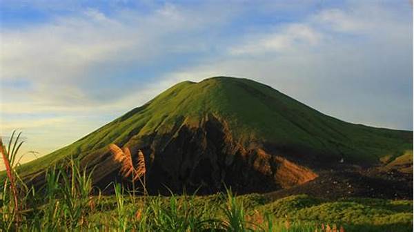 Wisata Gunung Lokon Jadi Favorit Pendaki Muda