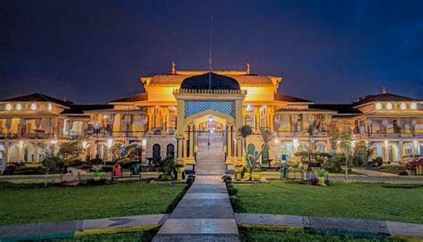 Wisata Sejarah Di Istana Maimun Medan Jadi Andalan Turis