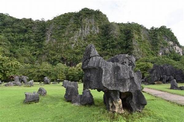 Ormastoto Ulas Panorama Karst Dan Goa Sulawesi