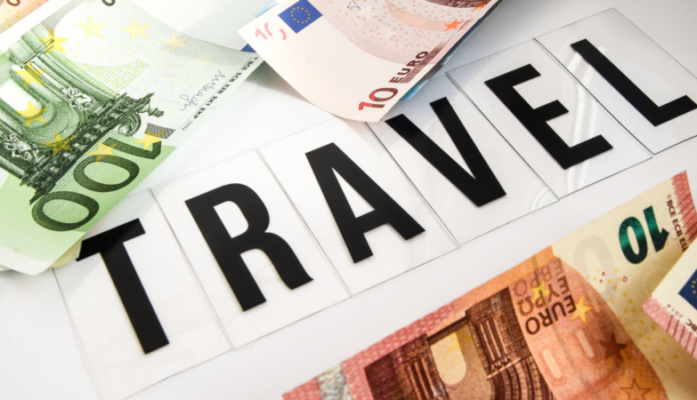 tips menghemat uang saat traveling