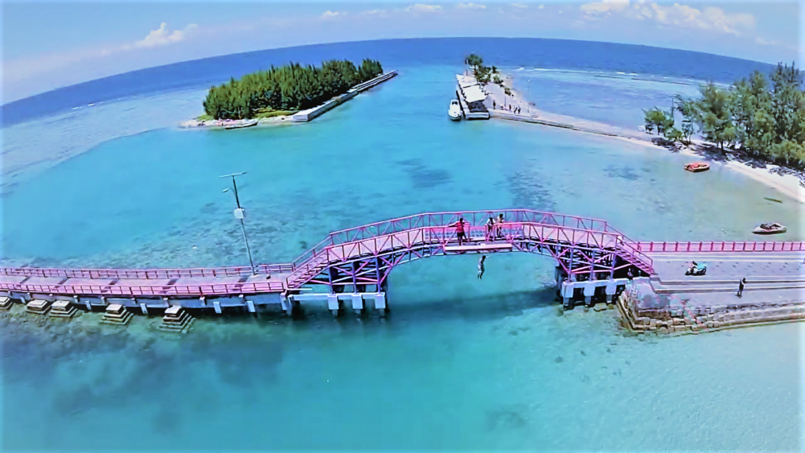 Serasa di Surga! Ini Rekomendasi Pulau Cantik Dekat Jakarta yang Lagi Hits!